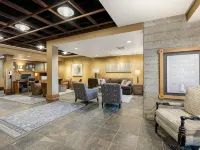 Amazing Unit!  Sleeps 5. Swim or Ski out your front door. On site at Silver Mt. Hotels in Kellogg