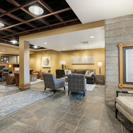 Amazing Unit!  Sleeps 5. Swim or Ski out your front door. On site at Silver Mt.