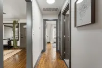 Art Deco 2 Bedroom Home