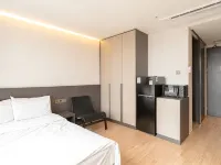 Celib Yeoui Hotels near Singil Station