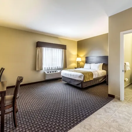 Comfort Inn & Suites Barnesville - Frackville