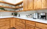 Charming 2-bedroom cottage - walkable downtown Mariposa/31 miles to Yosemite