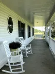 Spacious Five Bedroom Country Home Near Hermann MO - Wifi