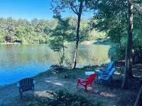 Waterfront Plymouth Pond Retreat, Sleeps 6, Pet-Friendly, Kayaks, Fire Pits - Apartments