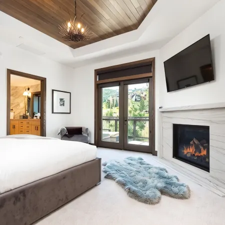 The Ultimate Summertime Luxury Penthouse Retreat in Snowmass Base Village!