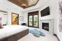 The Ultimate Summertime Luxury Penthouse Retreat in Snowmass Base Village! - 5성급