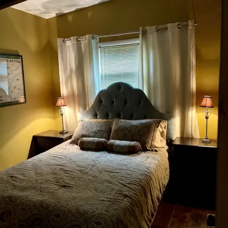 Cozy Table Rock Lake Retreat