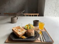 Gunjo No Tsuki -  Privatzimmer