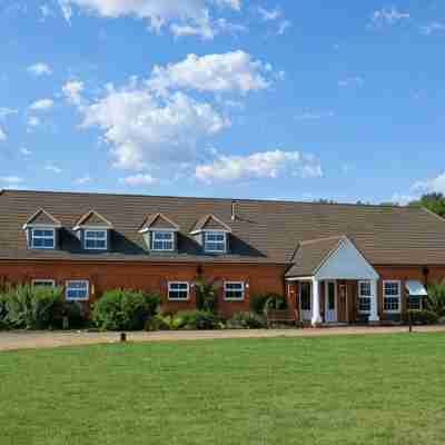 Silverstone Golf Club and Hotel Hotel Exterior