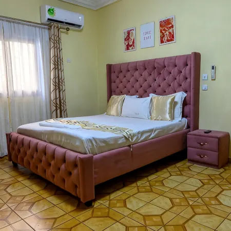 BERLIN Apartment at RESIDENCE BAHO – Douala MAKEPE BM