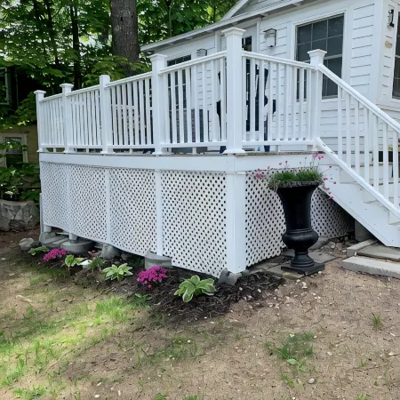 COZY,Newly renovated,West Shores ,short walk to Nasons Beach 🏖🏠