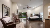 8Br 7000Sqf Luxury Estate - Heated Pool, Spa, Pickleball, Volleyball & Casita - Balcony