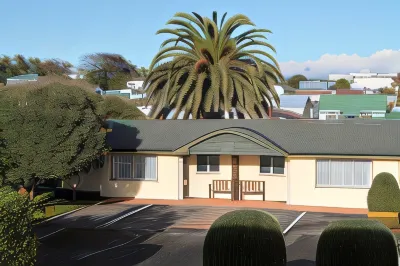 Riverview Motel Hotels in 