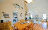 Lewes Beach Retreat 2 Minute Walk to Bay!