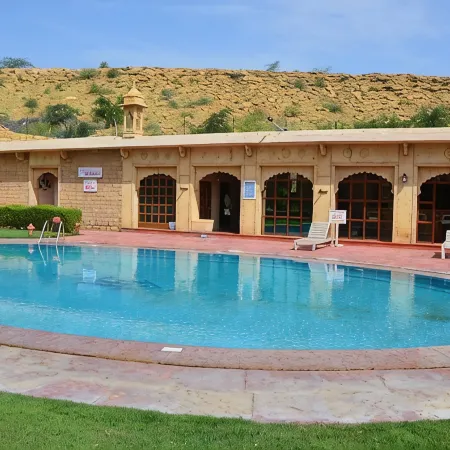 Hotel Heritage Inn A Luxury Retreat in City Center