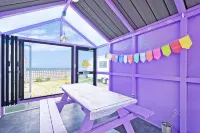Pohang Uni's Sea Caravan Guryongpo Branch