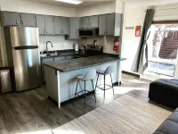 Northern Nights your Modern Home Away From Home - Apartments