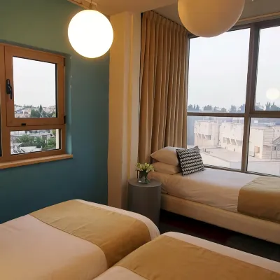 Grand Park Hotel Jerusalem Отели рядом с достопримечательностью «Археологический музей им. Рокфеллера»
