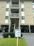 Lovely beach condo at Lighthouse Point on Tybee Island in Savannah Georgia - 3 stjerner