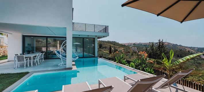 Promar Villas & Apartments Hotels in Himare
