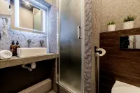 Culture 1 Apartment - 2-Star