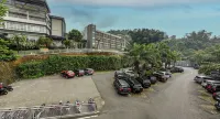 Griya Persada Convention Hotel & Resort - parking