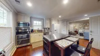 Renovated 1BR - 3 Block Walk to Casino - Clean, Quiet, Safe & Guest-Favorite