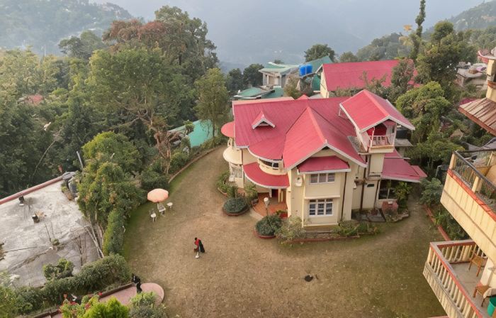 Hotel Aashiyana