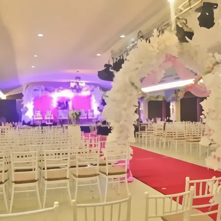 Emilia Hotel by Amazing - Palembang