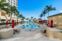 Palm Beach Singer Island Resort & Spa Luxury Suites - Beach