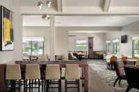 Residence Inn Costa Mesa Newport Beach - Kitchens