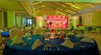 Hotel Marciano - breakfast