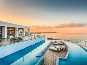 Abaton Island Resort & Spa