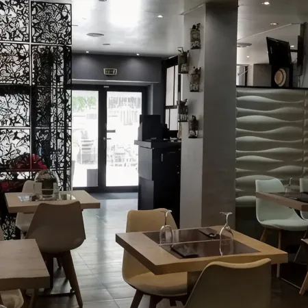 Hotel de la Gare Hotels in Modane
