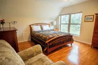 Arbor Pines Oak - walk to downtown Glen Arbor - Wifi