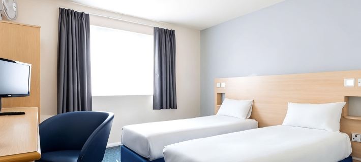 go2 Dundee Camperdown Hotel Отели в г. Данди