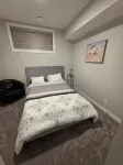 Spacious and Modern 2-Bedroom Apartment in Calgary - Apartments