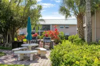 Turtle Cove Condo--- Steps to Siesta Key Beach - Balkoner