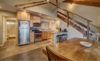 Tramway Sierra Summit near Heavenly / Dogs OK / New Heating and AC - 2-Star