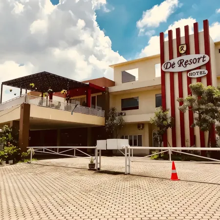 De Resort Hotel