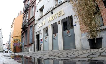 Sun Hotel