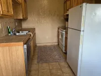 Newly Updated- Top Floor- Bona Nook - Apartments