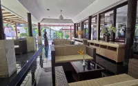 Ikhtiar Surya Hotel - 2-Star