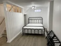 Charming, newly renovated Tudor home next to Morningside University! - 4-Star