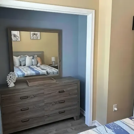 Ocean View Seaside Serenity AC-3 bed 2 bathWhere calm meets waves