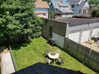 Modern + Spacious 5BR/2BA Home, Renovated Backyard - Wifi