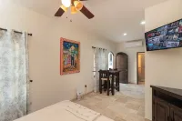 Momo's Casita in a prime central location.