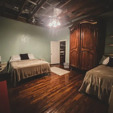 Downtown loft apartment with excellent views, furnishings and location on square