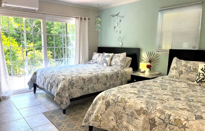 Perfect location for exploring The Exumas! Beautiful water views and comfort!