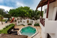 Spacious Beachside Villa with Gourmet Cook, Pool, WiFi – Large Sandy Clean Beach - 別墅